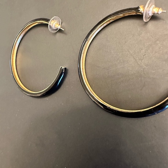 Kenneth Jay Lane Hoop Earrings - Picture 3 of 6